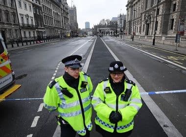 Operação antiterrorismo na Inglaterra deixa mulher ferida e seis pessoas são detidas