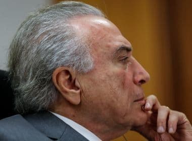 Deputados do PSDB protocolam pedido de impeachment contra Michel Temer