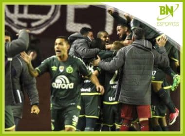 Destaque em Esportes: Chapecoense é punida por escalação e está eliminada da Libertadores