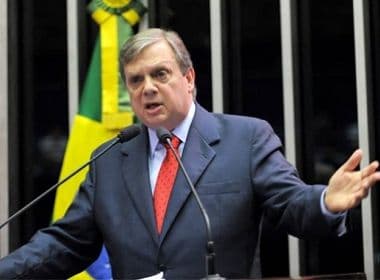 Com Aécio afastado, PSDB cogita candidatura de Tasso Jereissati em 2018