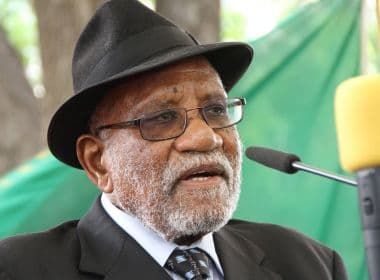 Morre herói de independência da Namíbia e companheiro de prisão de Mandela