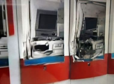 Grupo explode caixas eletrônicos do Bradesco no CAB