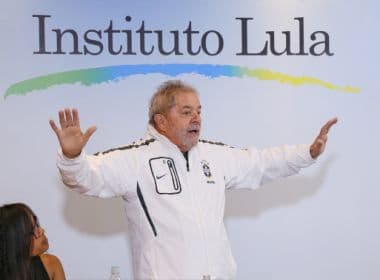 Aliados de Lula defendem menor permanência na sede do PT e em instituto