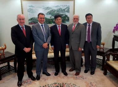 Rui se reúne com chineses em Brasília para discutir investimentos na Bahia