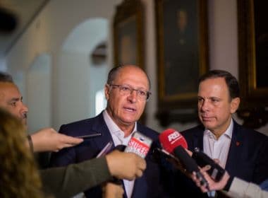 Tese de traição do PSDB a Temer 'não merece nem resposta', afirma Alckmin