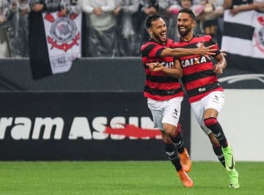 Vitória vence fora de casa e tira invencibilidade do Corinthians no Brasileirão