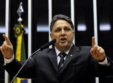 Garotinho é preso pela PF quando apresentava programa de rádio no Rio de Janeiro