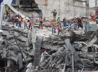 México: Número de mortos após terremoto de 7,1 graus sobe para 318
