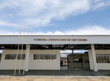 Ibotirama: Governador inaugura terminal rodoviário e anuncia centro de canoagem