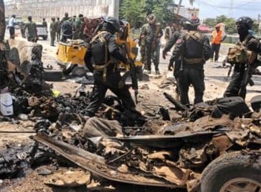 Dois ataques com carros-bomba matam pelo menos 22 pessoas na Somália
