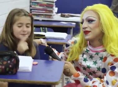 Vídeo com drag queen em escola de MG causa série de insultos contra artista; veja