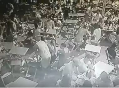 Suposto vídeo de briga no Rio Vermelho mostra desespero das pessoas com tiroteio