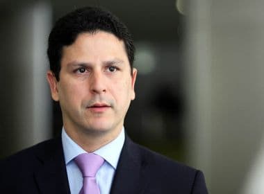 Ministro das Cidades, Bruno Araújo pede demissão em meio a racha no PSDB