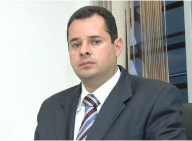 Com ida de Nilo para o PSB, Nelson Leal assumirá presidência do PSL na Bahia