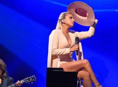 Destaque em Cultura: Lady Gaga chama fã com doença rara para cantar com ela no palco