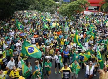 Acreditando que Lula será condenado, MBL realiza 'CarnaLula' em Porto Alegre