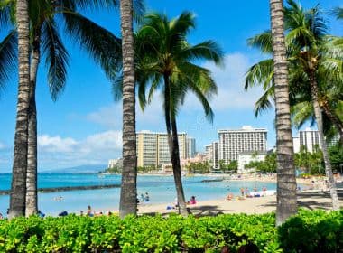 Moradores do Havaí, nos EUA, recebem mensagem com alarme falso de míssil balístico