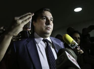 Maia critica ‘interferência brutal’ do MP em afastamento de vices da Caixa