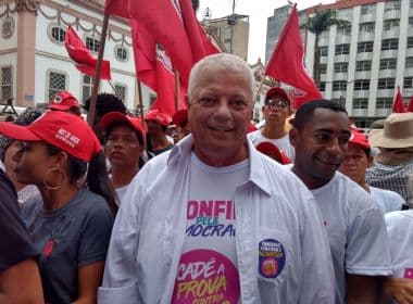 Atos em Salvador marcam apoio a Lula; líderes vão a reunião da Executiva em SP