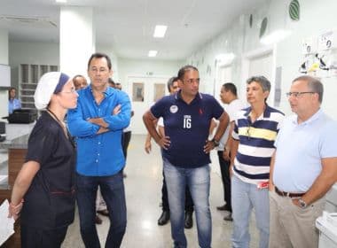 Villas-Boas faz inspeção surpresa no Hospital Regional da Costa do Cacau