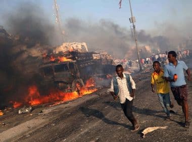 Número de mortos em atentado na Somália sobe para 35