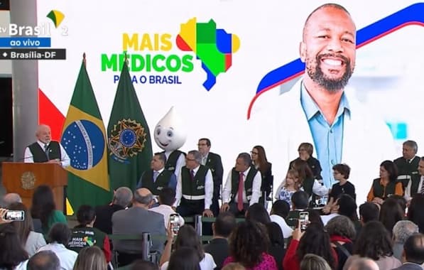 Lula sanciona lei que reformula programa Mais Médicos e garante permanência de Nísia Trindade na Saúde