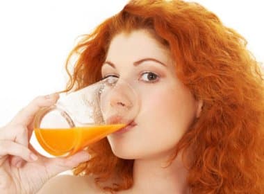 Suco de laranja ajuda a emagrecer, aponta estudo