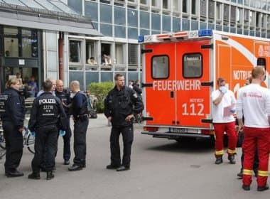 Mulher com sintomas de ebola é internada em Berlim; epidemia já causou 1.229 mortes, diz OMS