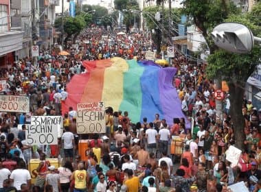 Testes rápidos para detecção de HIV serão realizados durante a 13ª Parada Gay de Salvador
