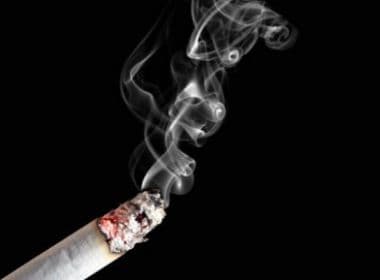 Estudo diz que morar com fumantes equivale a viver em cidade poluída