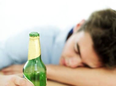 Cientistas prometem remédio para reduzir efeitos do álcool no organismo