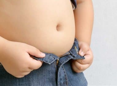 Nutrólogo afirma que açúcar não é principal vilão da obesidade