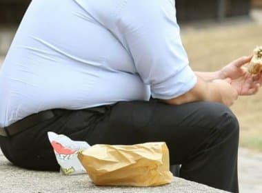 Pessoas obesas são rejeitadas socialmente, diz estudo 