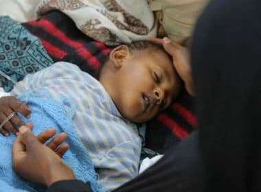 Surto de cólera do Iêmen é o maior já registrado no mundo, afirma ONU