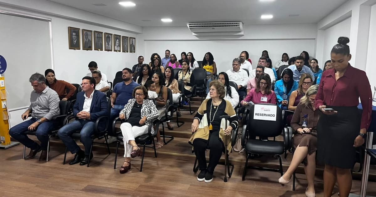 Deputados baianos são homenageados em evento do Hospital Martagão