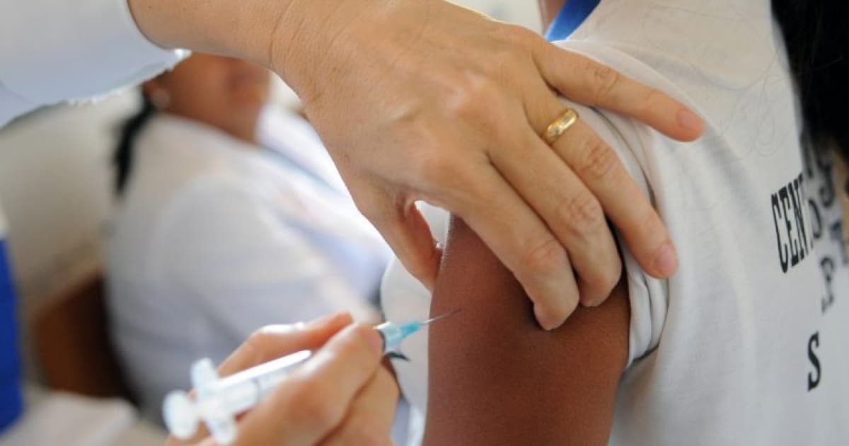 Após registrar variação, cobertura vacinal do HPV na Bahia tem pequeno aumento entre 2022 e 2023