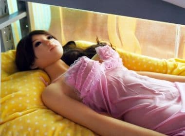Empresa chinesa oferece bonecas sexuais que falam para solteiros e idosos