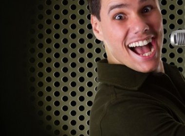 Espet�culo 'Com�dia, ETC & Tal' leva stand up comedy no Teatro Sesc 