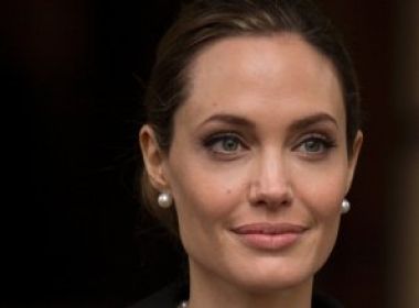  Angelina Jolie vai interpretar a m�e em novo filme 