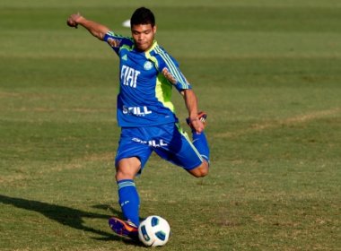 Bahia anuncia contratação do lateral Gerley