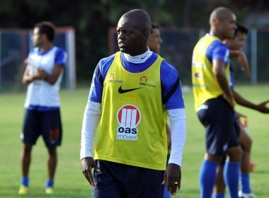 Z� Roberto negocia rescis�o com o Bahia