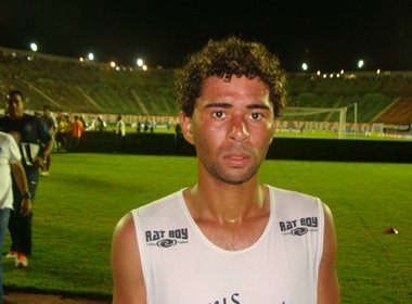 Fábio Gama volta de empréstimo e rescinde com o Bahia