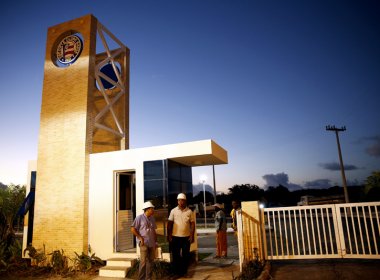 Bahia estuda vender nome do novo CT