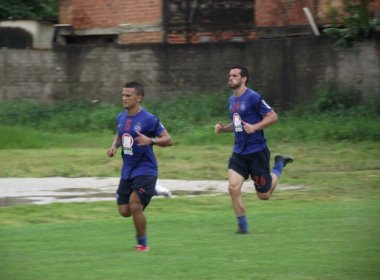 Treino físico marca segunda-feira do Bahia