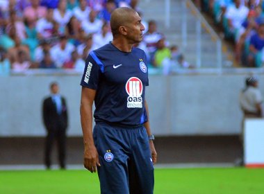 Cristovão Borges diz que derrota foi frustrante, mas vê evolução no Bahia