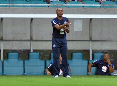 Cristóvão fala sobre possível venda de Titi: 'Perda ruim'