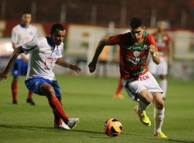 Com direito a três gols em seis minutos, Portuguesa goleia o Bahia no Canindé