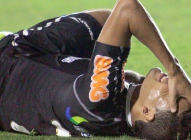 Vascaíno Éder Luis será operado e só retorna em 2012