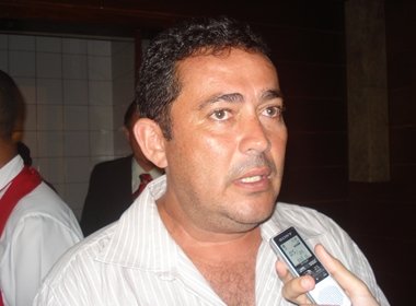 Diretoria do Itabuna oficializa contrata��o de meia-atacante
