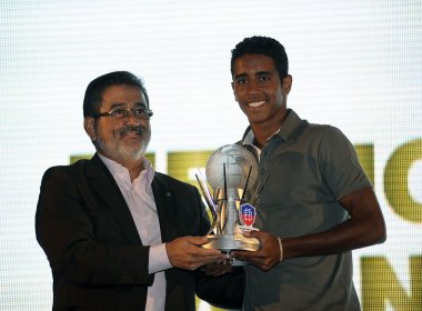 Dupla Ba-Vi domina Seleção do Baiano; Gabriel é o craque do campeonato